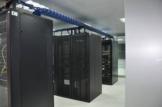 西电长安校区的体育设施也十分完善