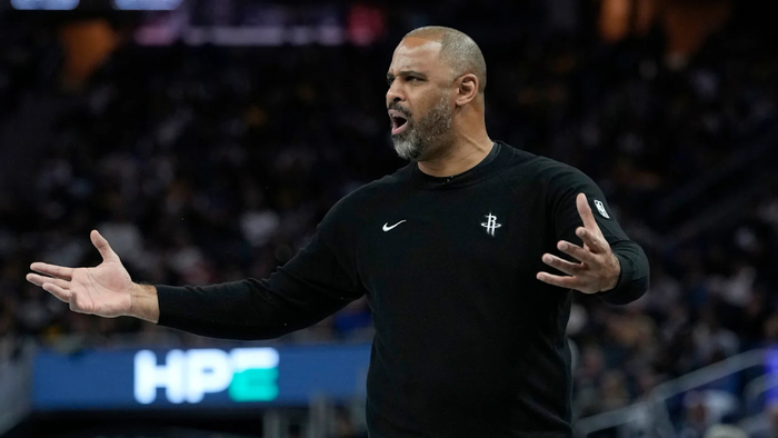 杜兰特加盟后火箭陷入困境 攻防崩盘兼容性成致